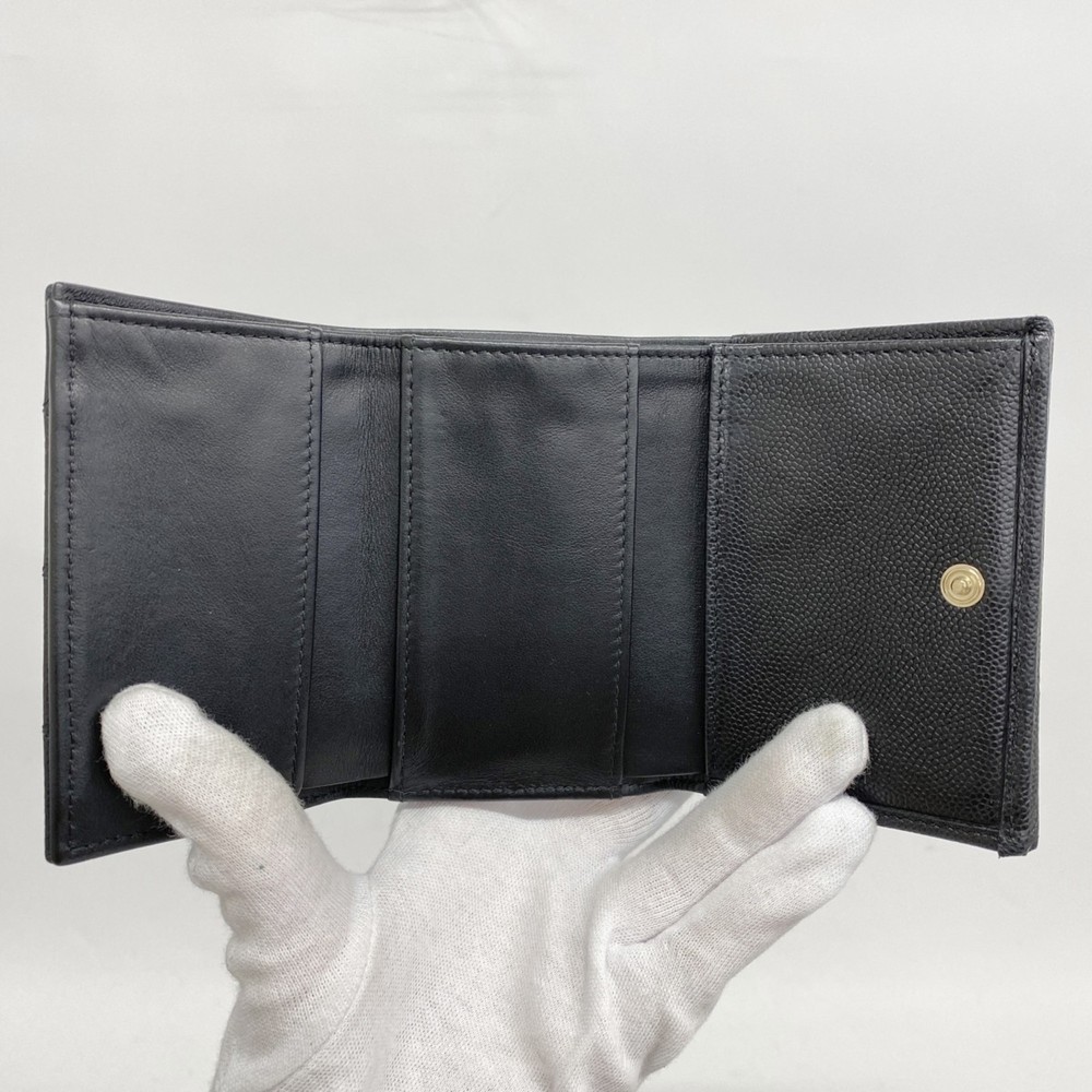 CHANEL Black Caviar Leather Wallet - Picture 3 of 8